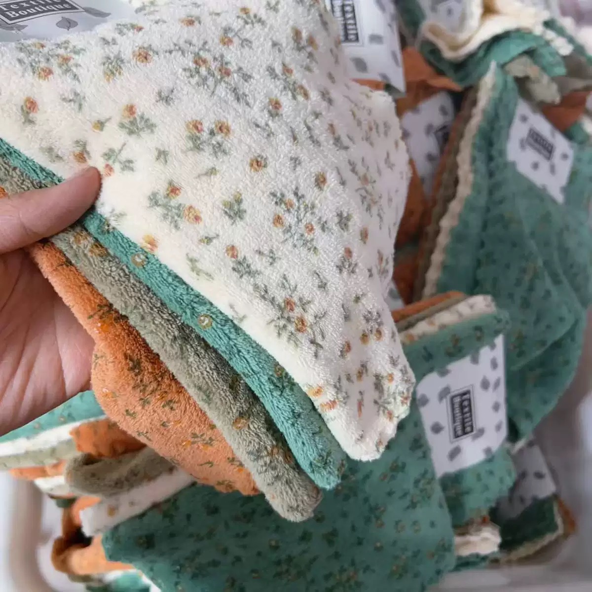 家用珊瑚絨印花小方巾加厚抹布30*30廚房吸水不易掉毛柔軟清潔巾 4