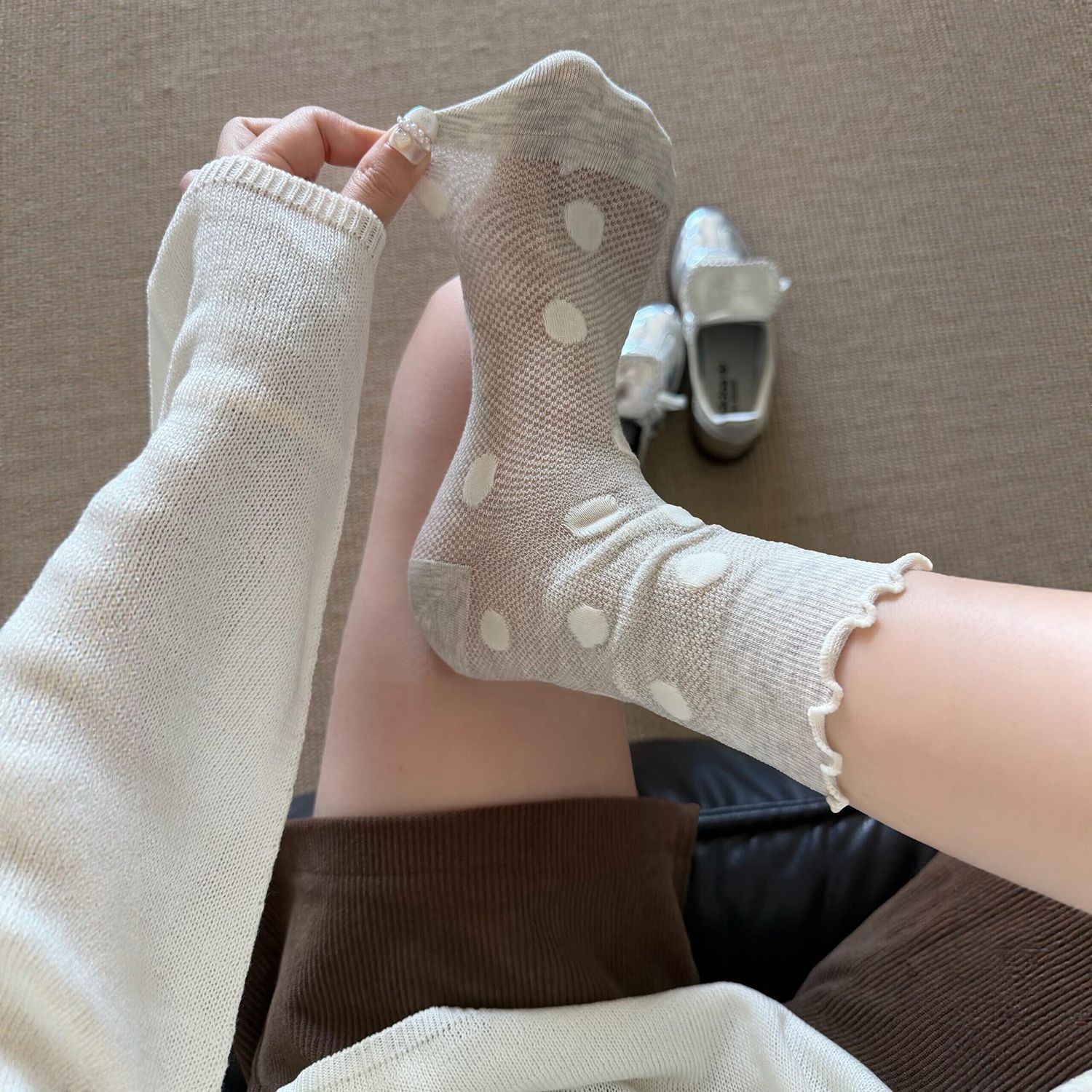 miu系圓點襪子女薄透網眼冰冰襪韓系無骨百搭吸汗中筒襪花邊jk襪
