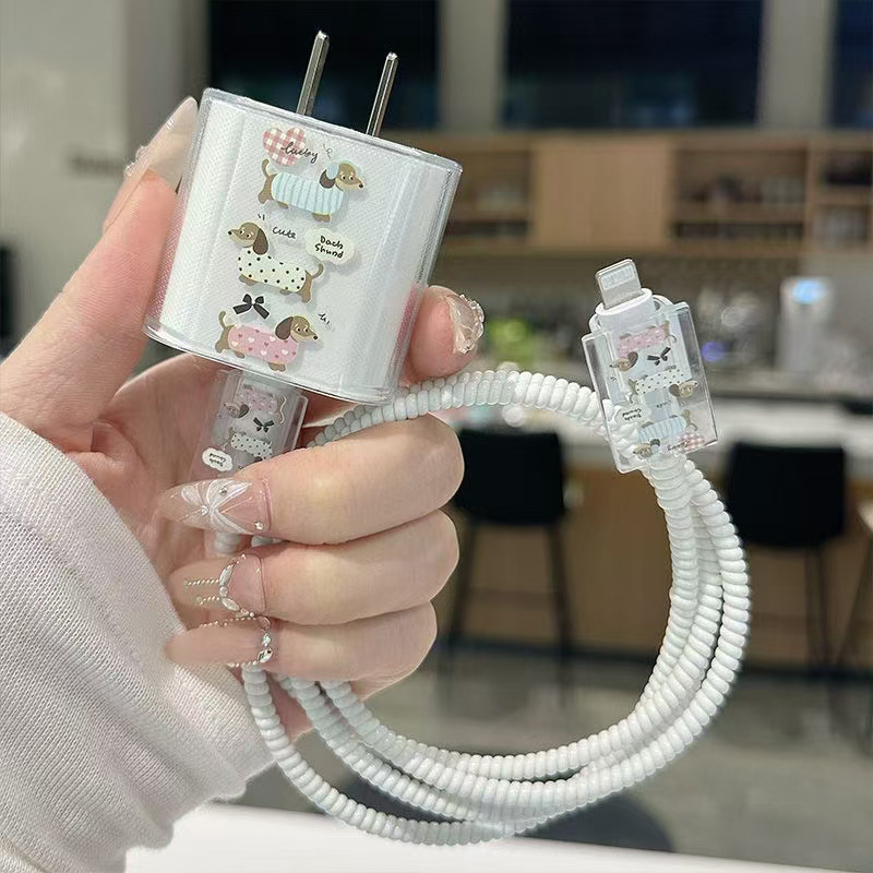 卡通數據線保護套適配iPhone15Pro/14防纏繞咬線器充電器保護套